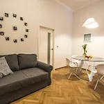 Jacuzzi Apartment By Ruterra